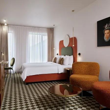 Hotel Pietryna