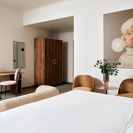 Pietryna Готель