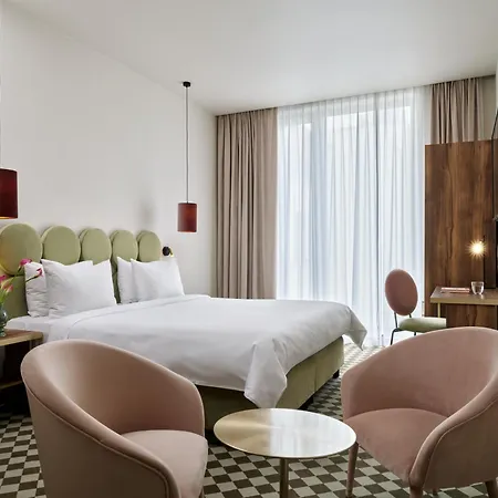 Pietryna Готель