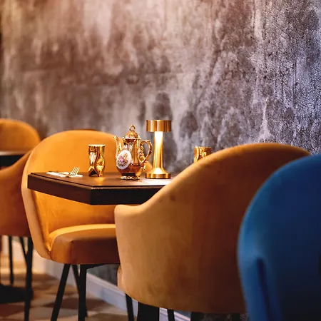 Pietryna 4* Лодзь