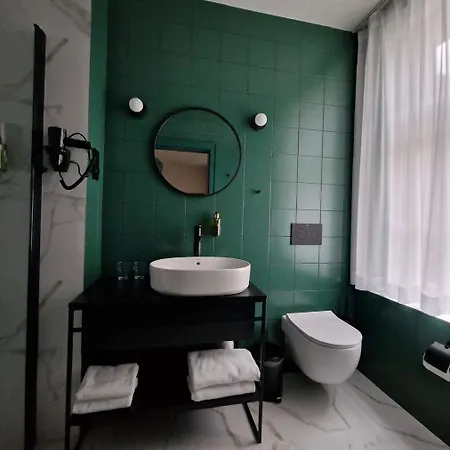 Pietryna 4* Лодзь